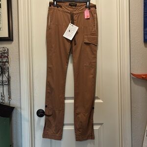 Golden goose brown pants with cargo pockets, unique bottoms on the legs size 49